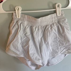 Lululemon hottie hot shorts